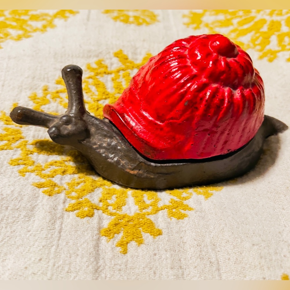 Vintage Cast Iron Snail Match Safe Trunk Box Hinged Lid Key Keeper 6" Heavy